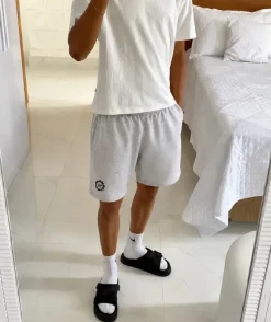 🩳 Broken Planet Market Shorts – Grau 🌍