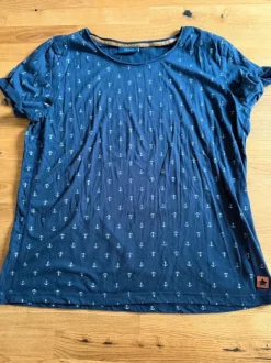 9 Damen-Oberteile Gina (Ernsting) Gr. XXL (50/52)
