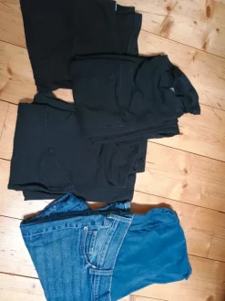 3 leggings grossesse + un pantalon grossesse H&m
