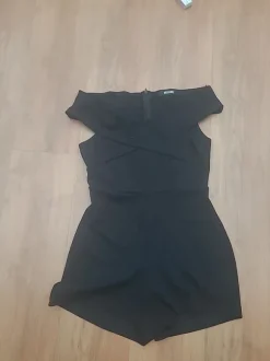🐬 Missguided Kurzoverall Schwarz gr 38🐬cold shoulder🐬