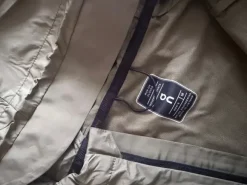 2 on cloud vest