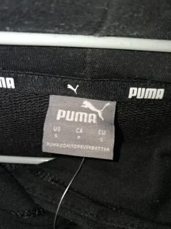 🖤 Puma Hoodie – Schwarz mit Logo in der Mitte