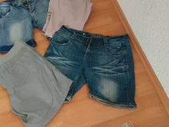 4 Sommerhosen 3x 42 & 1x 44