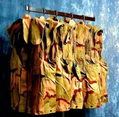1 US Vest Desert Camouflage