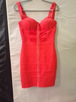 A red dresses