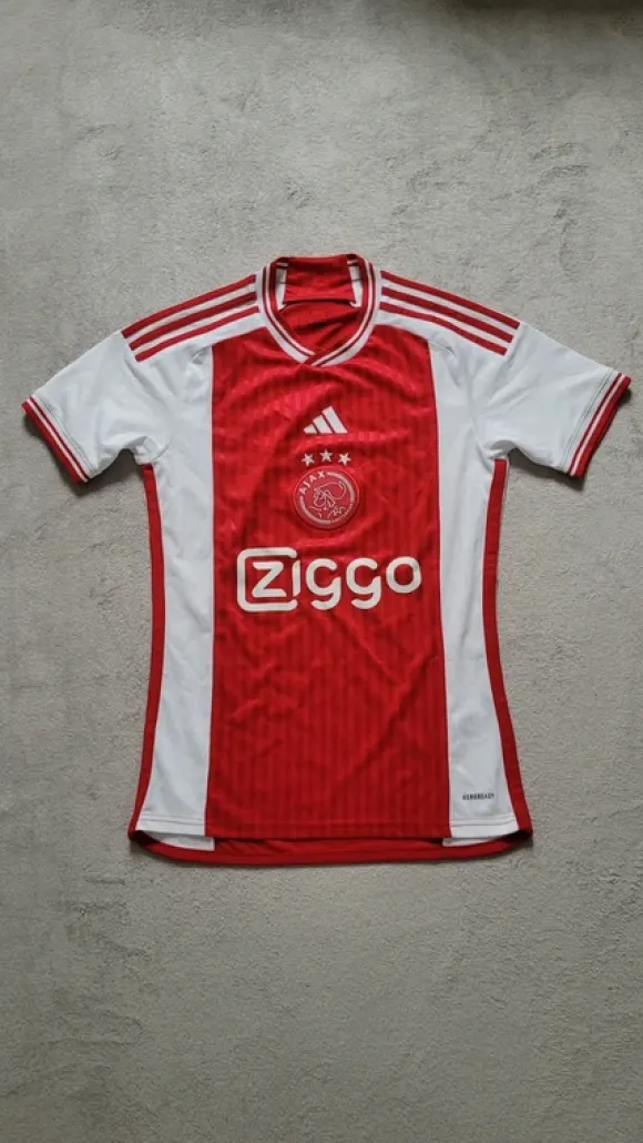 Adidas Ajax Amsterdam Trikot Rot weiß | jersey | Größe S | top Zustand | soccer | streetwear