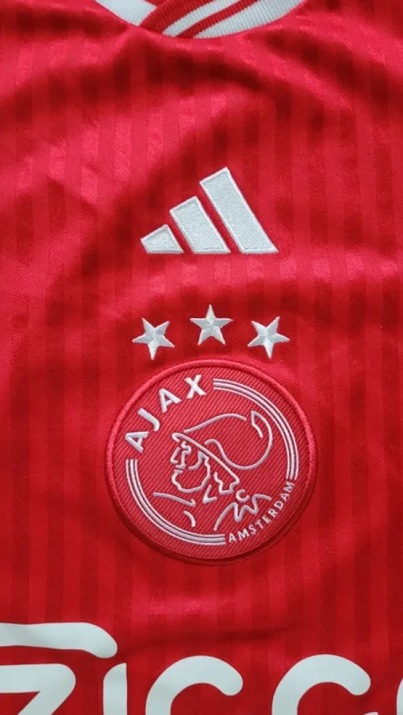 Adidas Ajax Amsterdam Trikot Rot weiß | jersey | Größe S | top Zustand | soccer | streetwear