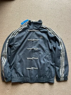 Adidas China Jacke Velours Größe L