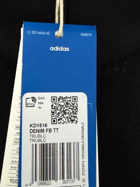 Adidas Originals Jeansjacke schwarz (true black) Gr L. neu und ungetragen mit Etikett