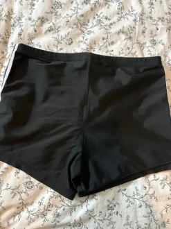 Adidas Schwimmhose, eng