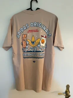 Adidas Tshirt L