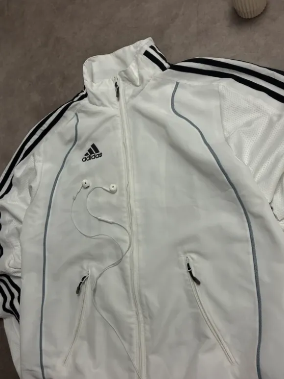 Adidas Vintage Windbreaker Track Jacket Weiß/Schwarz – Y2K Trainingsjacke Retro | 2000s