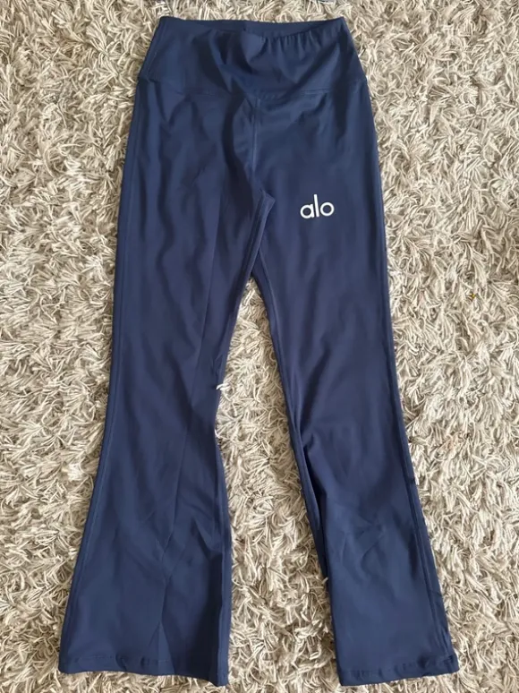 Alo Set