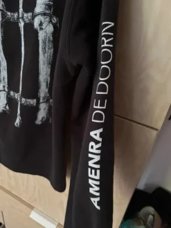 Amenra Sweater XL