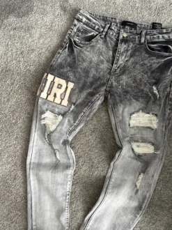 Amiri Jeans grau