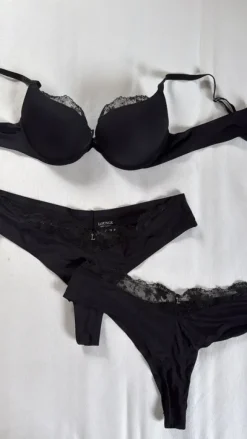 Anti-Gravity dessous Set - Stockholm Style