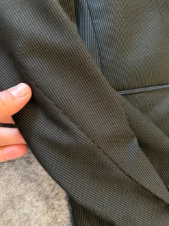 Anzug 52 dunkel braun mit Streifen