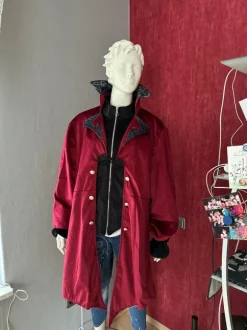 Ausgefallener Mantel