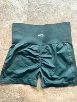 AYBL Shorts (Dark Grün)