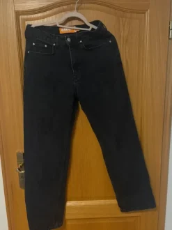 Baggy jeans