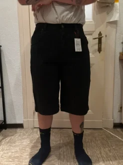 Baggy Nadelstreifen Shorts urban Outfitters