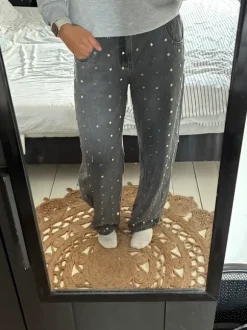 Barrel fit jeans met studs Shoeby