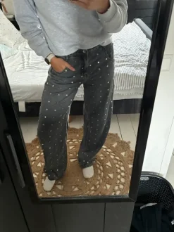 Barrel fit jeans met studs Shoeby