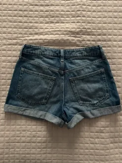 basic denim shorts