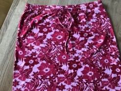 Baumwollrock mit Blumen
