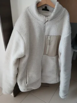 Beige Fleecejacke mit Fell L