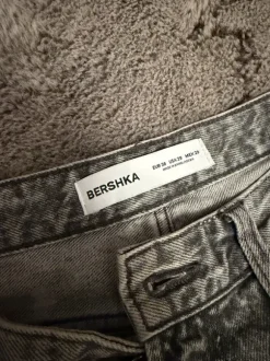 Bershka Baggy Jeans