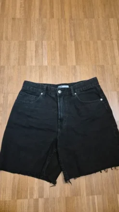 Bershka Jeans Shorts schwarz