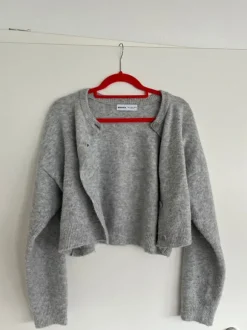 Bershka Strickjacke
