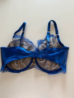 BH Spitze von Ann Summers