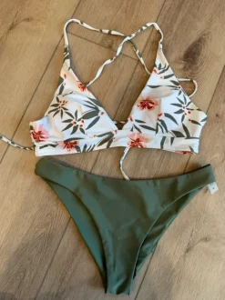 Bikini