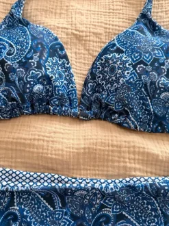 Bikini Blau