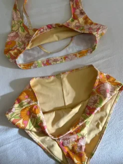 Bikini Blumen