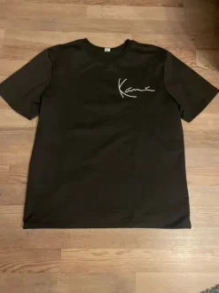 Black kani T-Shirt