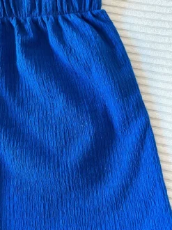 Blaue Shorts