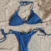 Blauer Bikini