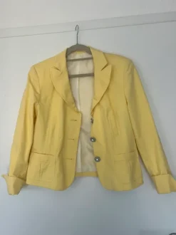 Blazer GR. 40 gelb