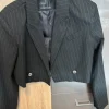Blazer mit kurzem rücken
