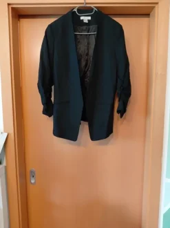 Blazer von H&M mit Gerafften Ärmeln