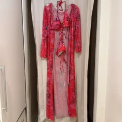 Blüten-Bikini Set mit Kimono