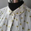 Bluse weiß Blumen Bubikragen 34 XS KEW 159