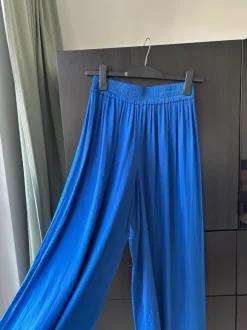 Bodenlange weite Sommerhose Kobaltblau