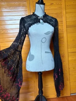 Bolero Oberteil mit gefächerten Ärmeln und rosa Stickereien neu Gr.L/XL