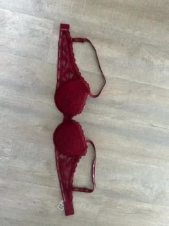 Calvin Klein BH, Ungetragen