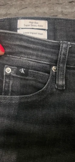 Calvin Klein Jeans