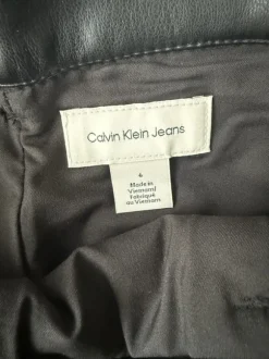 Calvin Klein Leder Shorts
